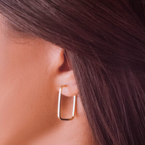 Brinco Argola quadrada em Ouro 18k